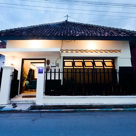 Good Feeling Albergue Banyuwangi  Exterior foto