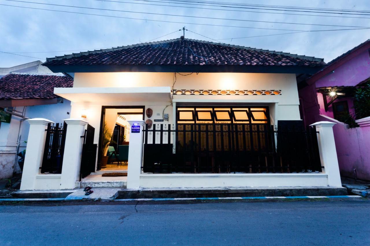 Good Feeling Albergue Banyuwangi  Exterior foto